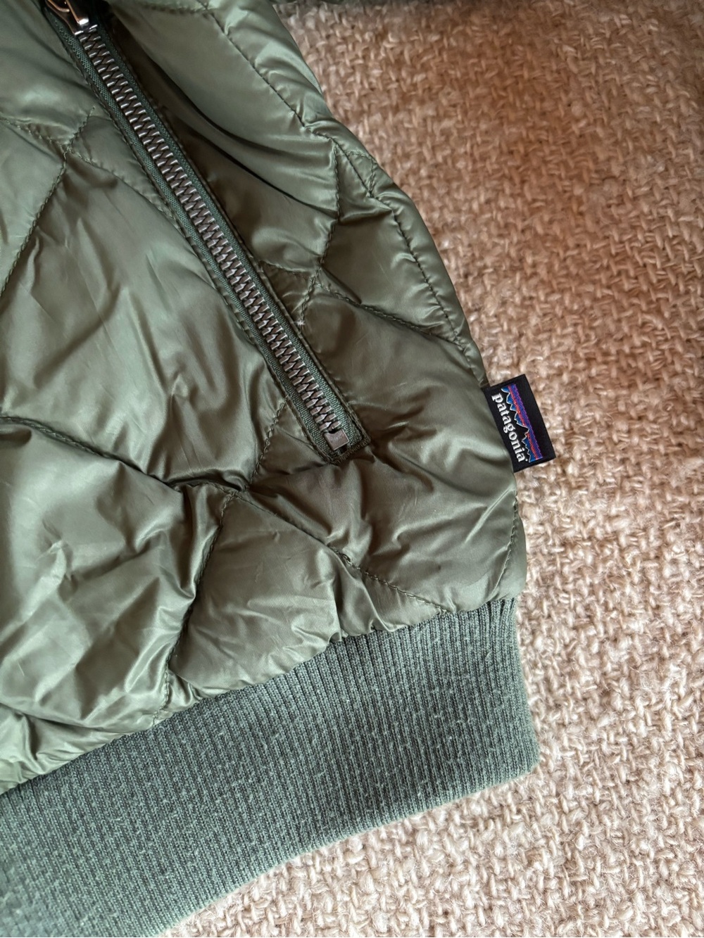 Patagonia Down Bomber Jacket - Picture 6 of 8